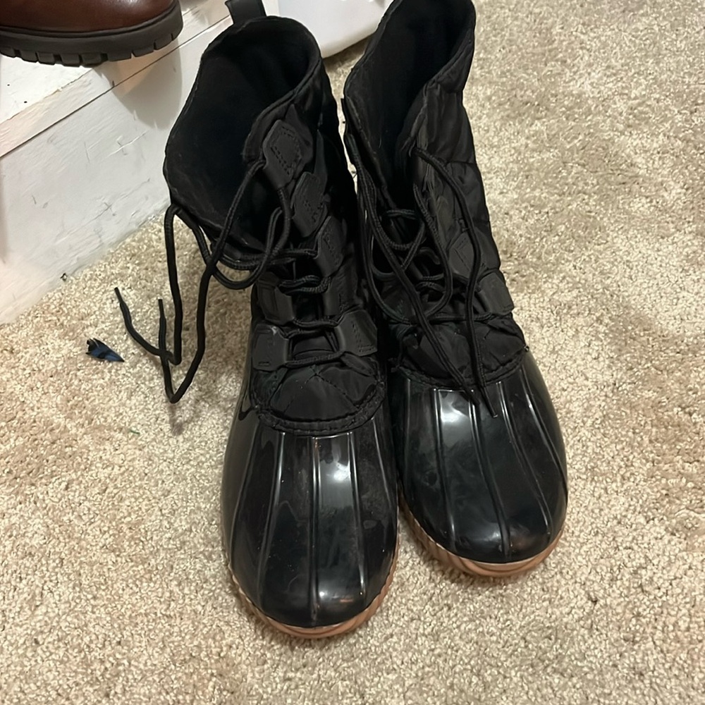 Yoki brand size 10